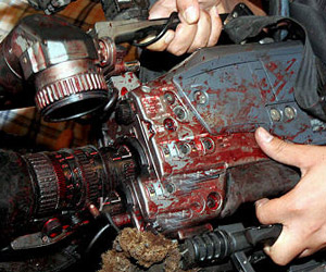 مقتل مصور تلفزيوني بعبوة لاصقة