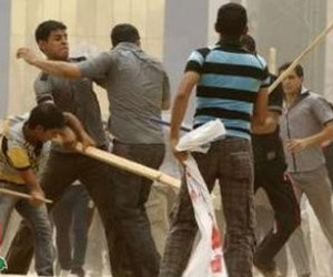 فريق قناة الحرية يتعرض لإعتداء في ساحة التحرير